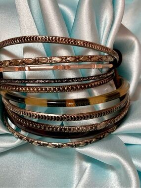 Bundle Boho Bracelets Mixed-Metal~ Tortoiseshell Bangle Set - Women Jewelry EUC